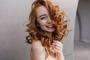 Corte de Cabelo dos Sonhos: Experimente Antes de Cortar com Estes Apps!